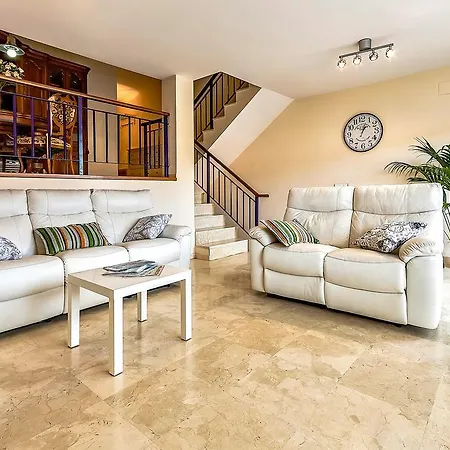 Beautiful House In Club De Mar *