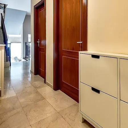 Apartment Beautiful House In Club De Mar