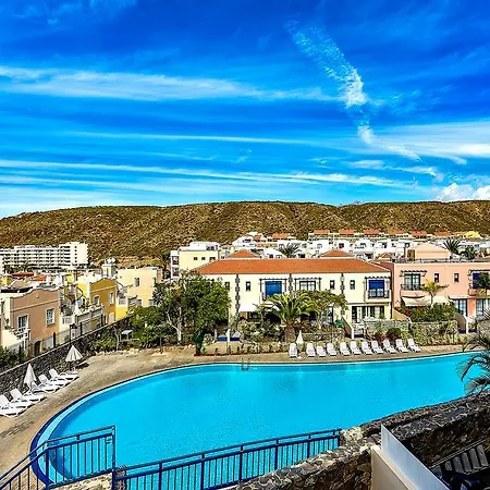 Apartment Beautiful House In Club De Mar