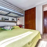 Beautiful House In Club De Mar Daire