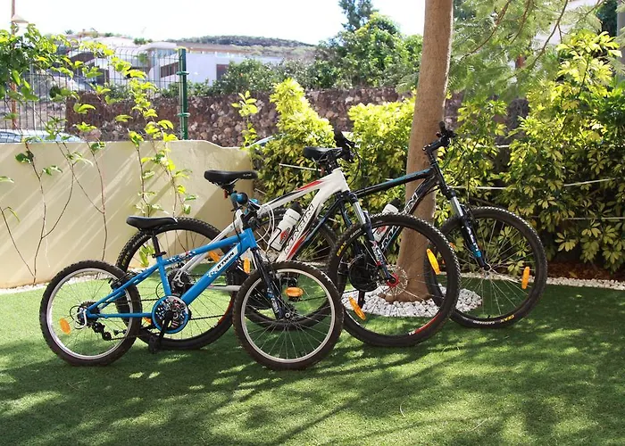 Beautiful House In Club De Mar * Эль-Пальмар